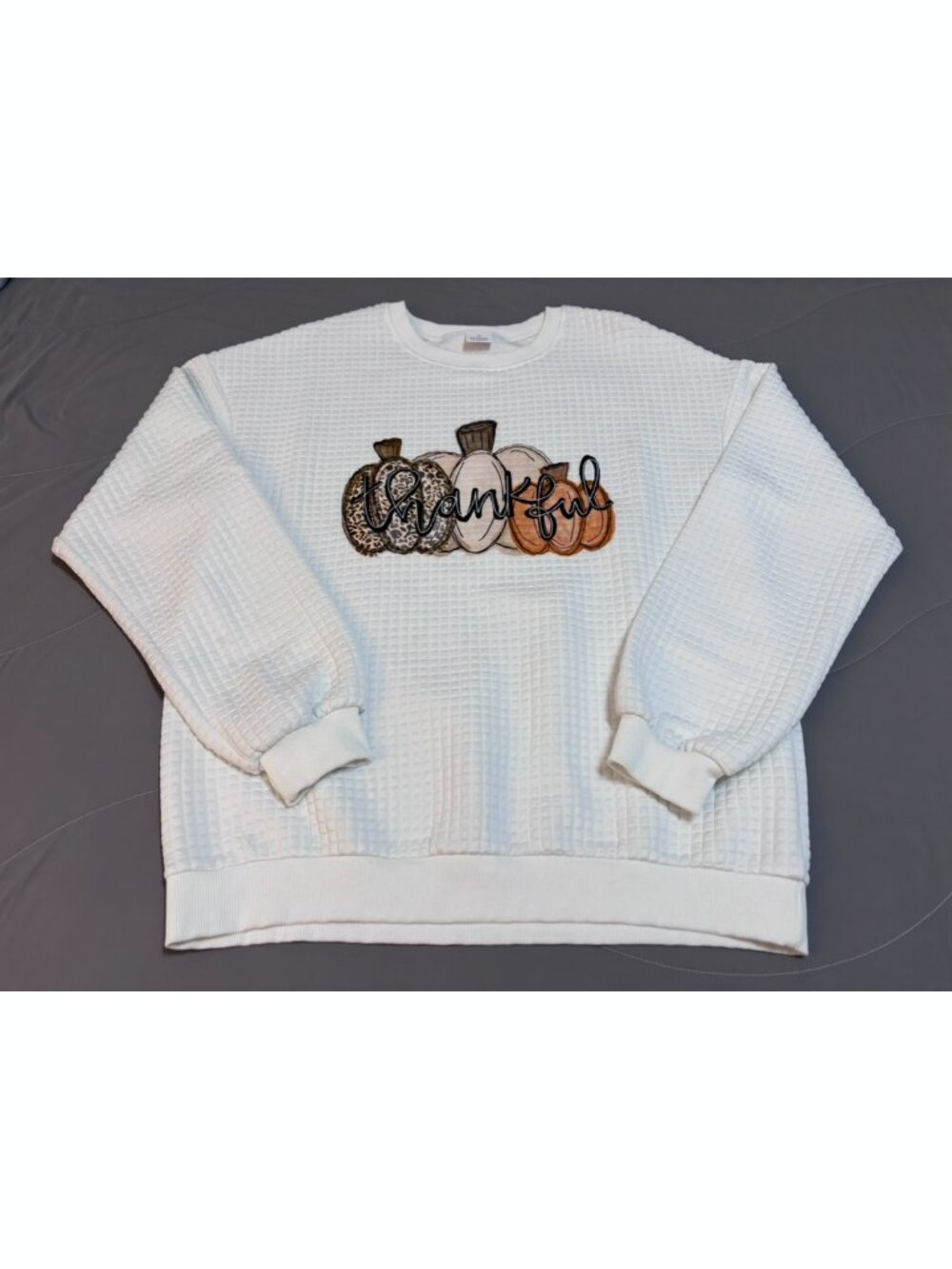 Thankful Pumpkin Sweatshirt Women M Thanksgiving White Waffle Knit Fall Leopard